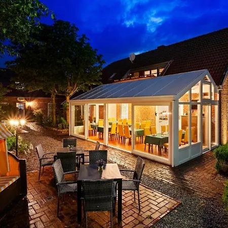 Hotell Deichinsel 3*