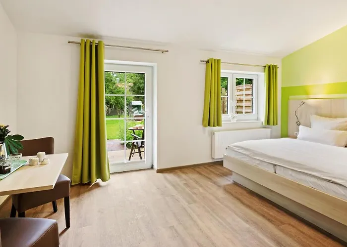 Deichinsel Hotel 3*